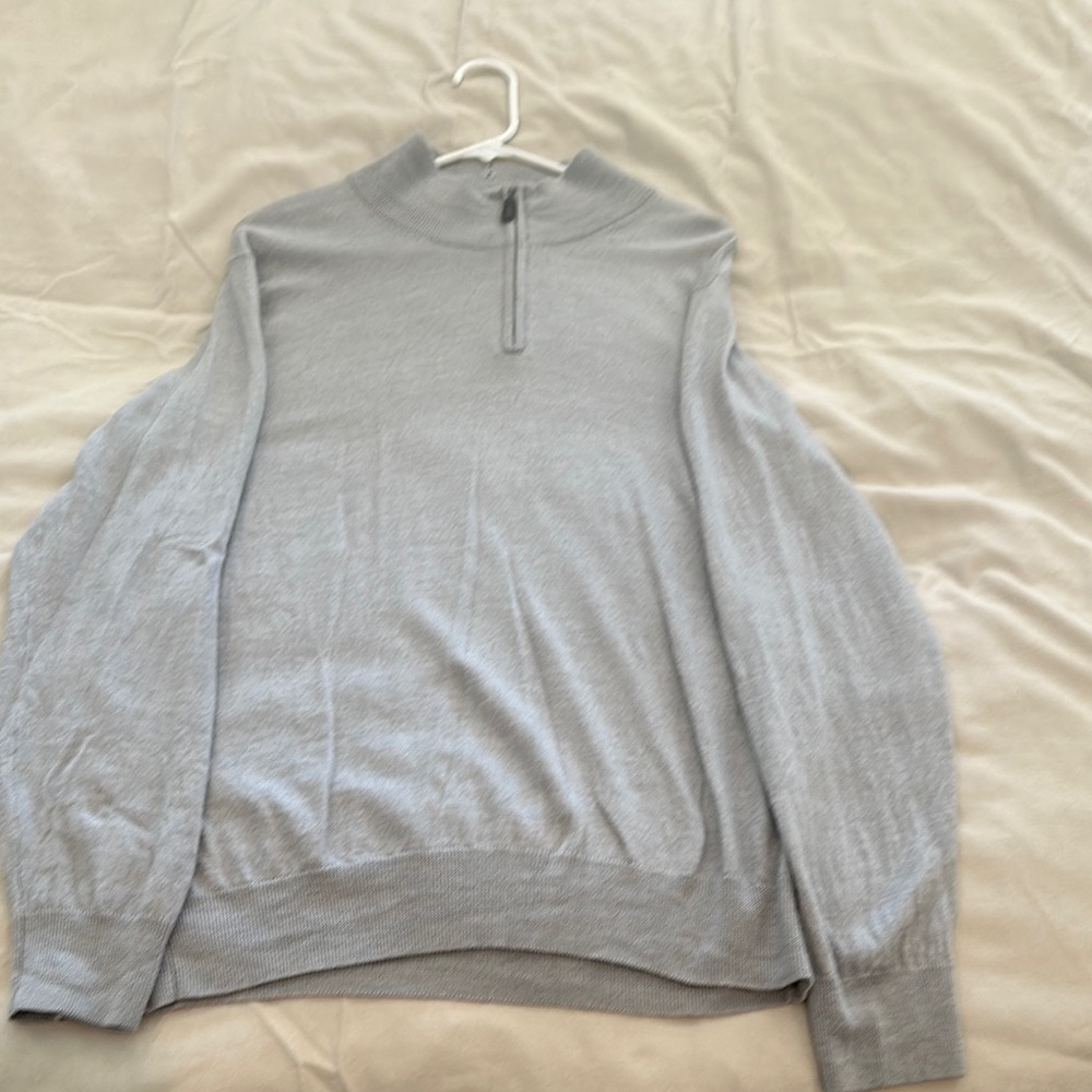 Gray Zip Up Sweater with Stand Up Collar and Long Sleeves